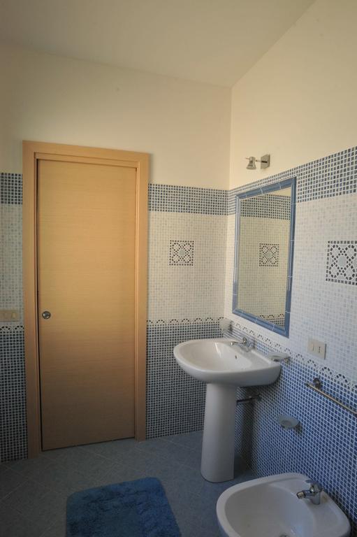 Casa Vacanze Metrosideros سان فيتو لو كابو المظهر الخارجي الصورة