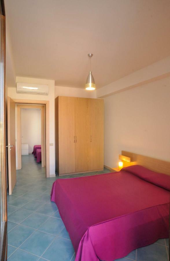 Casa Vacanze Metrosideros سان فيتو لو كابو المظهر الخارجي الصورة